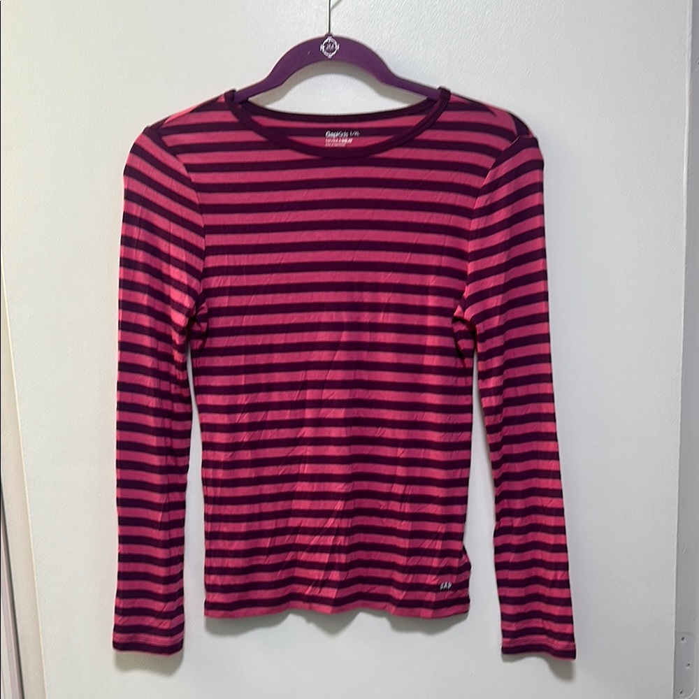 Girls long sleeve shirt size L/XL